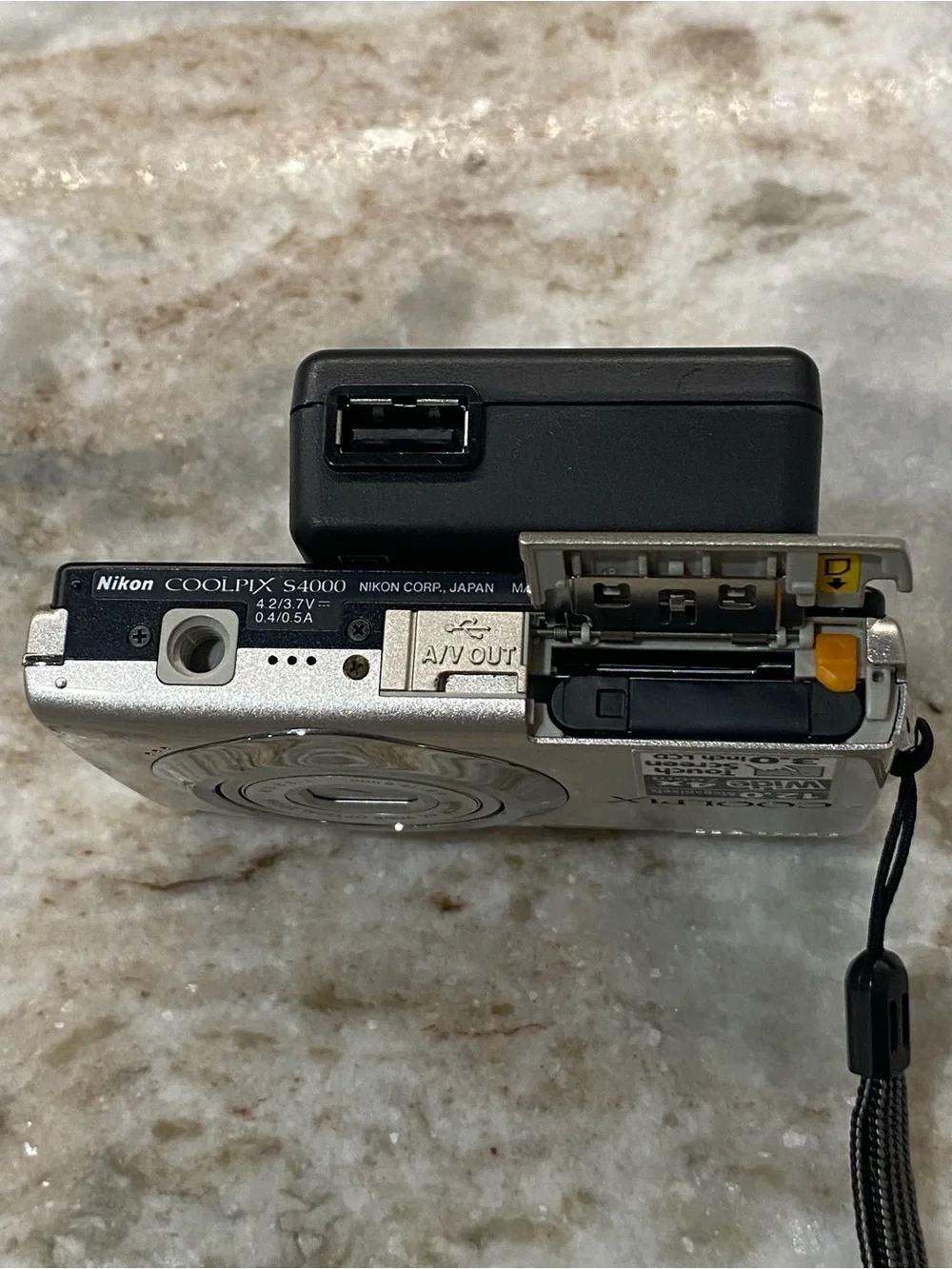 Nikon Coolpix S4000 12MP Silver VTG CCD Touch Screen Camera Box Bundle Tested